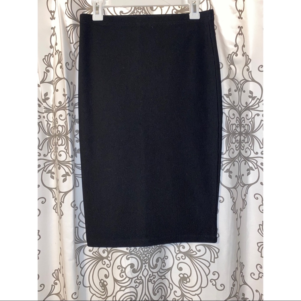 Forever21 black ribbed pencil skirt